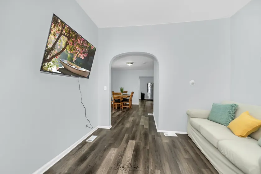 Spacious 3BR Apartment Near Navy Base And Casino. - Image 1