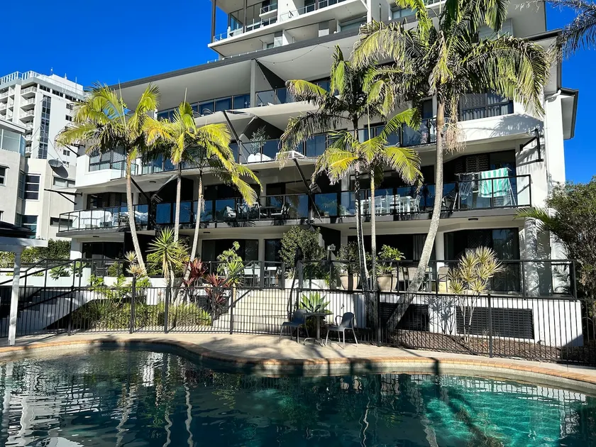 Sun And Sandy ~ Gorgeous Beach Front Location - Image 1