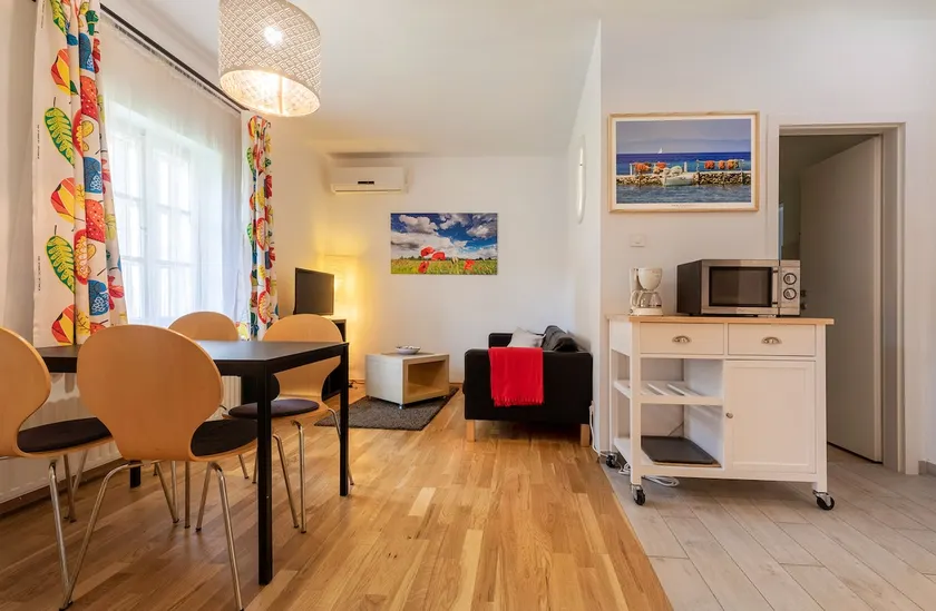 Timeless apartment - Image 1