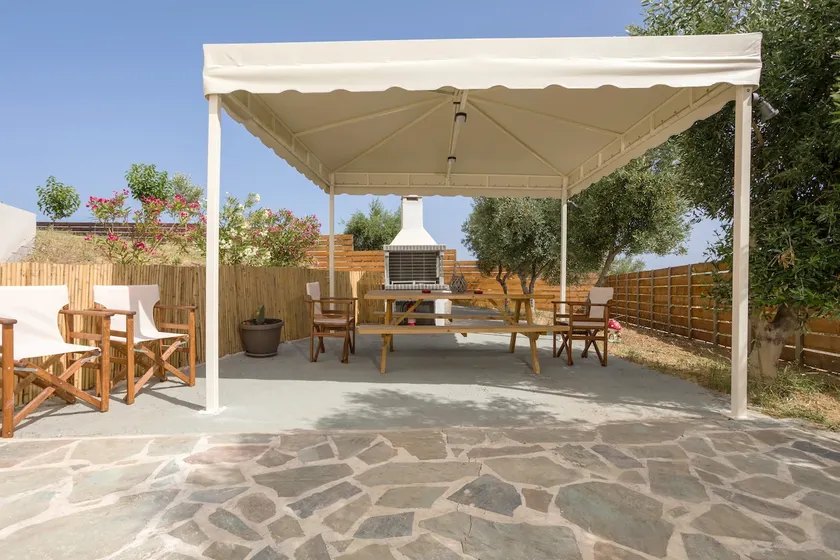 Tumeremos · Garden Retreat | 3BR | Sea Nearby - Image 1