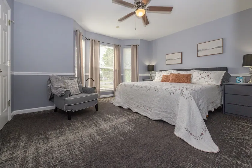Clean, beautiful, & comfy home - Image 1