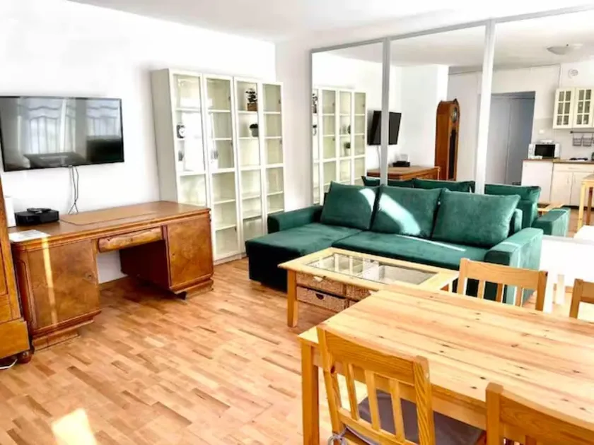 Old Town Miodowa Prime Apartment - Image 1