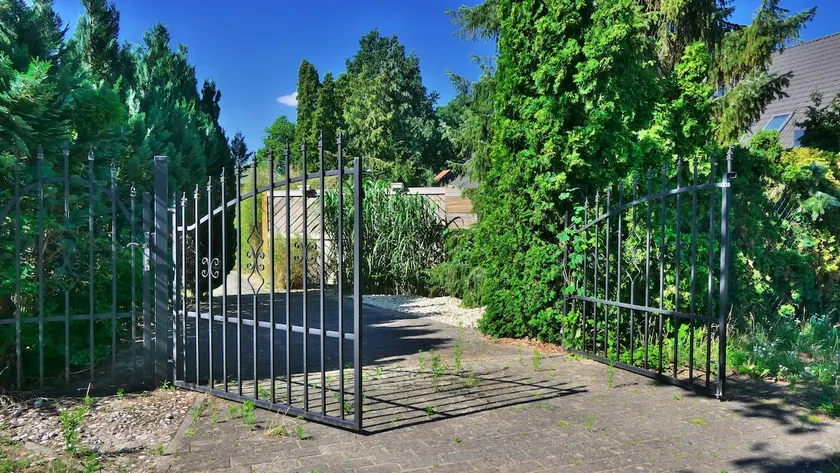 At the gates of Berlin - Image 1