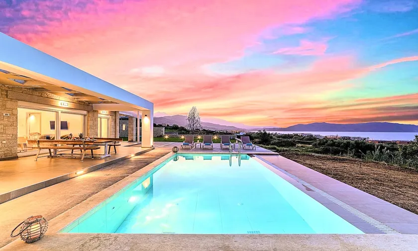 Vista Mare Villas Heated Pool - Image 1