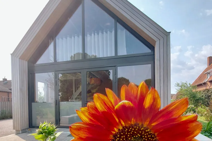 Cozyundable Guesthouse - Image 1