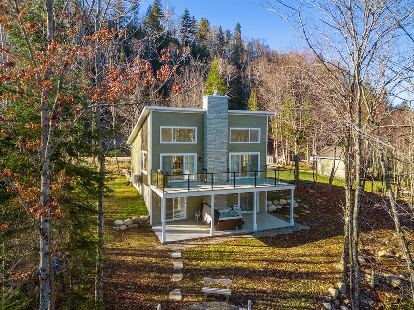 Serenity and Escape | Mountain Chalet with Hot Tub - Image 1