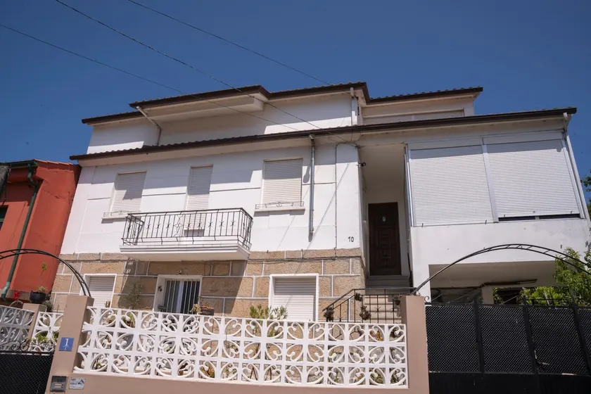 First floor, independent - Image 1