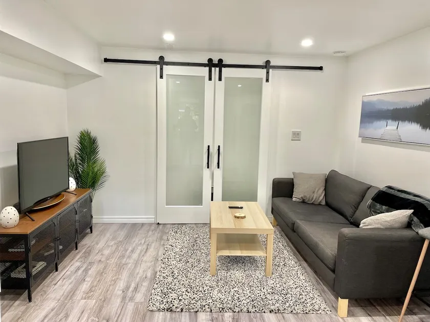 Cozy One Bedroom Retreat - Image 1