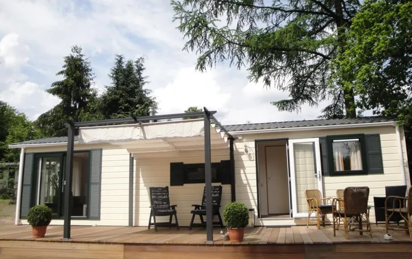Sunny chalet in Beekbergen - Image 1