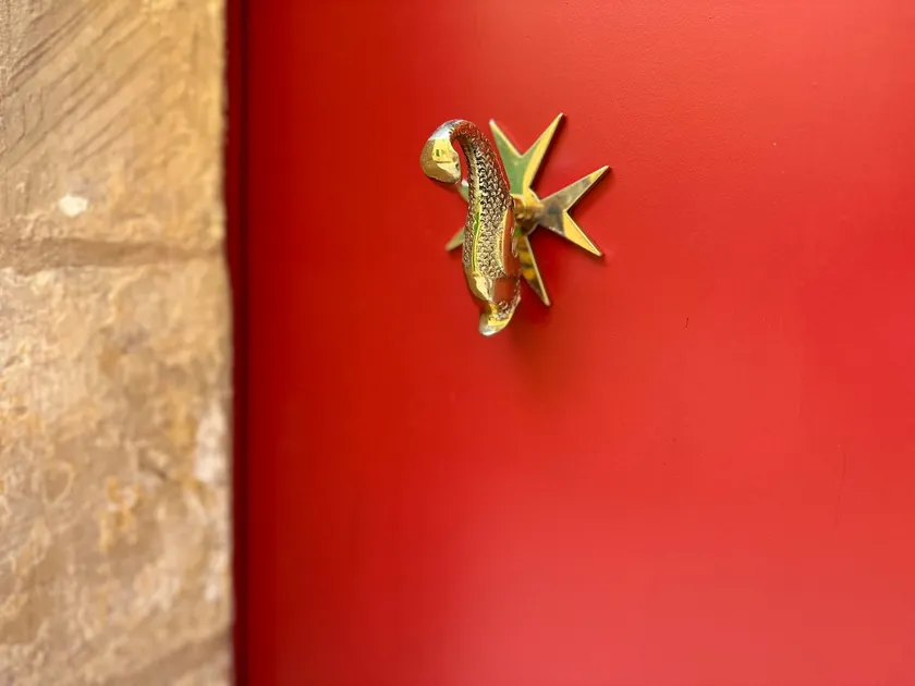Quaint & Luxurious Valletta Home - Image 1