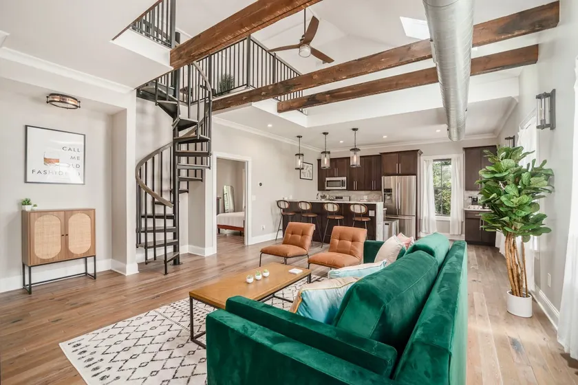 Stylish Loft with King Bed - Two Parking Spots - Image 1