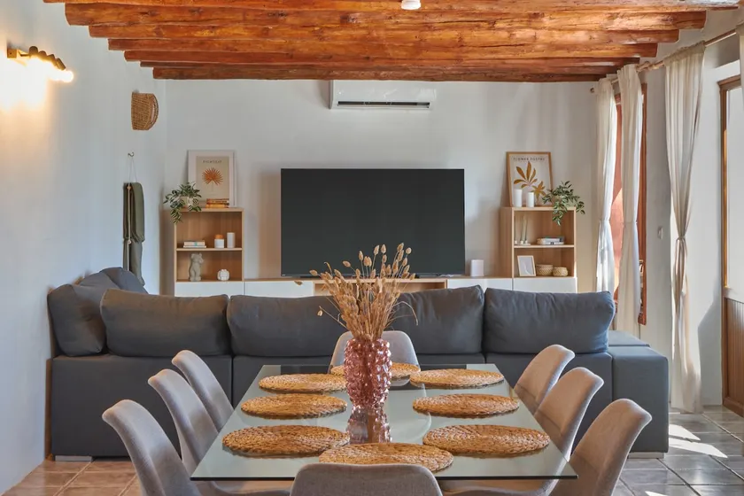 Enjoy a getaway at Casa Nel - Image 1