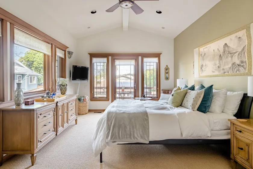 Custom Craftsman With Hot Tub Close to Ocean - Image 1