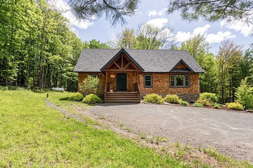 Catskill Retreat 10 mins to Windham & Hunter Mts! - Image 1