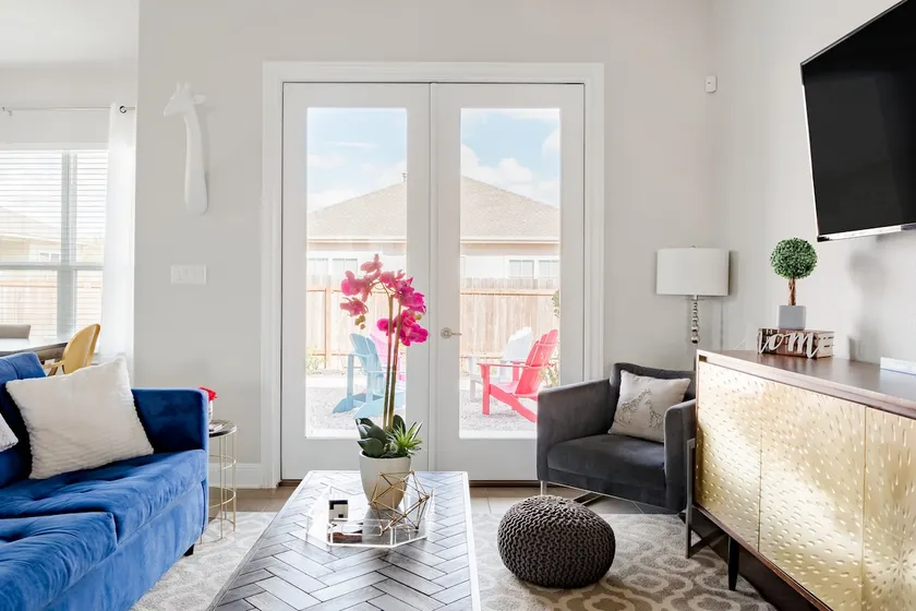 Chic Home Across the Street From Kalahari Resort - Image 1