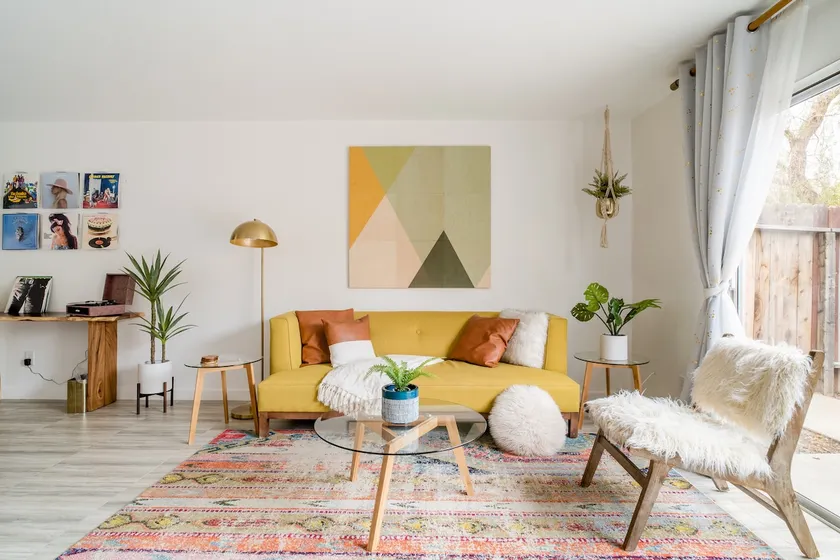 Spin Some Vinyl at Lush Retreat w Two Bedrooms - Image 1