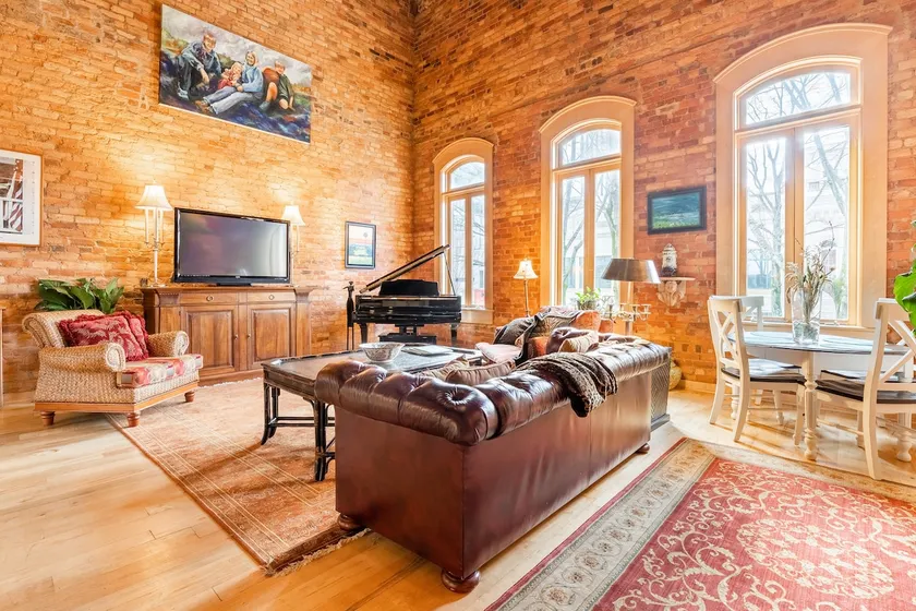 Loft de luxe dans le quartier le plus excitant du centre-ville de Greenville !! - Image 1