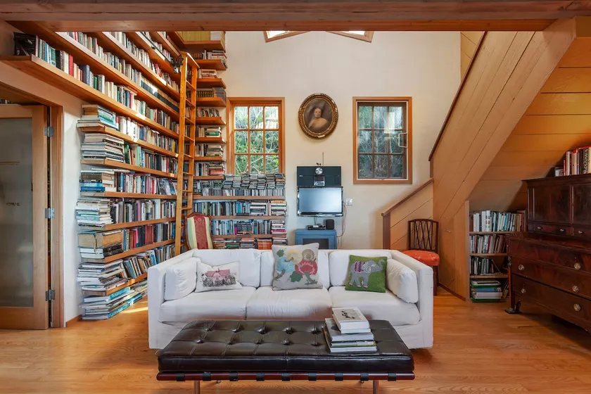Jewel box house w/ wide ocean view - Image 1