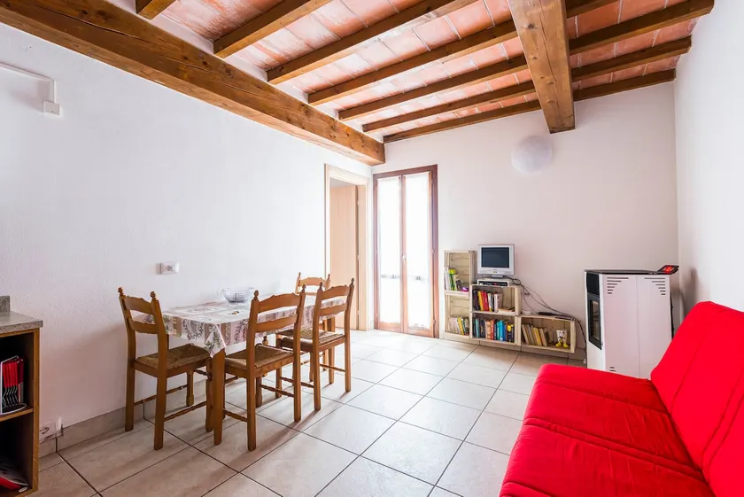 Farm Apartment - Image 1