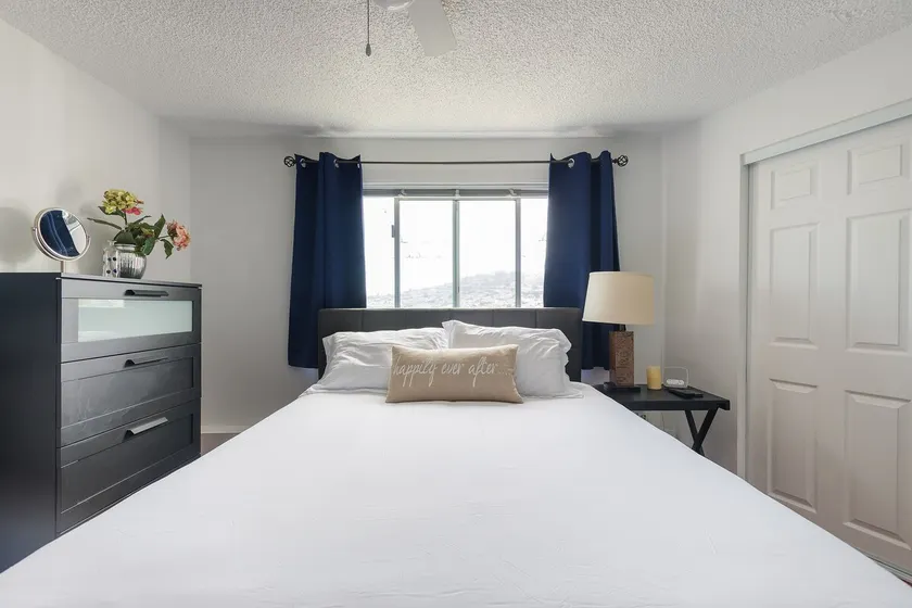In-Law Unit:Bed, Bath, Kitchenette/NO Cleaning Fee - Image 1