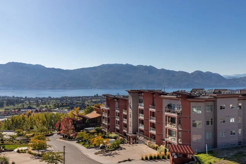 Lakeview Oasis: Pool, Hot tub, Gym & Wineries - Image 1
