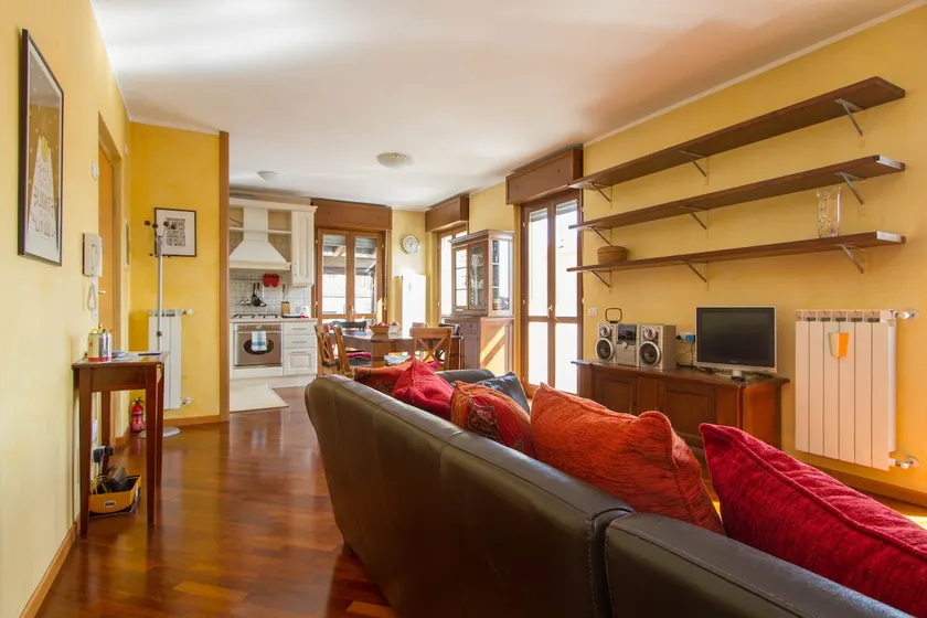 Helles Haus mit 2 Schlafzimmern und einer einzigartigen Terrasse - Image 1