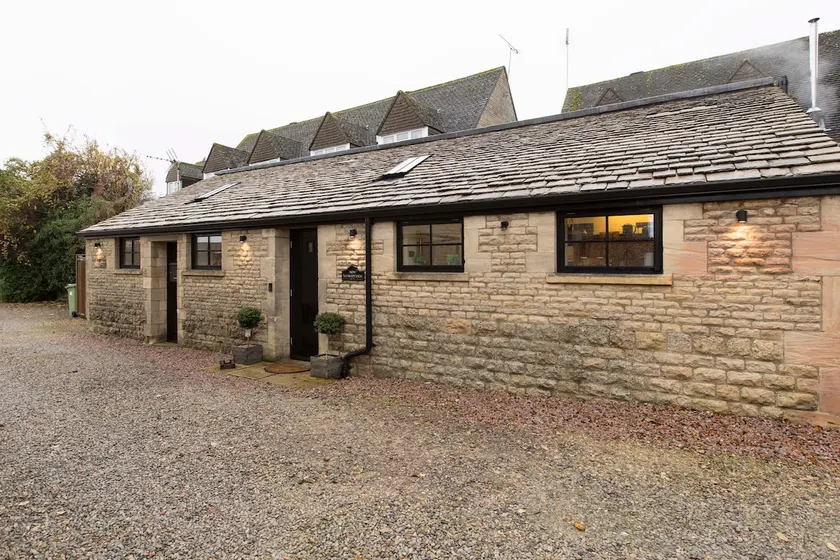 New Loos Cottage - In the Heart of the Cotswolds - Image 1