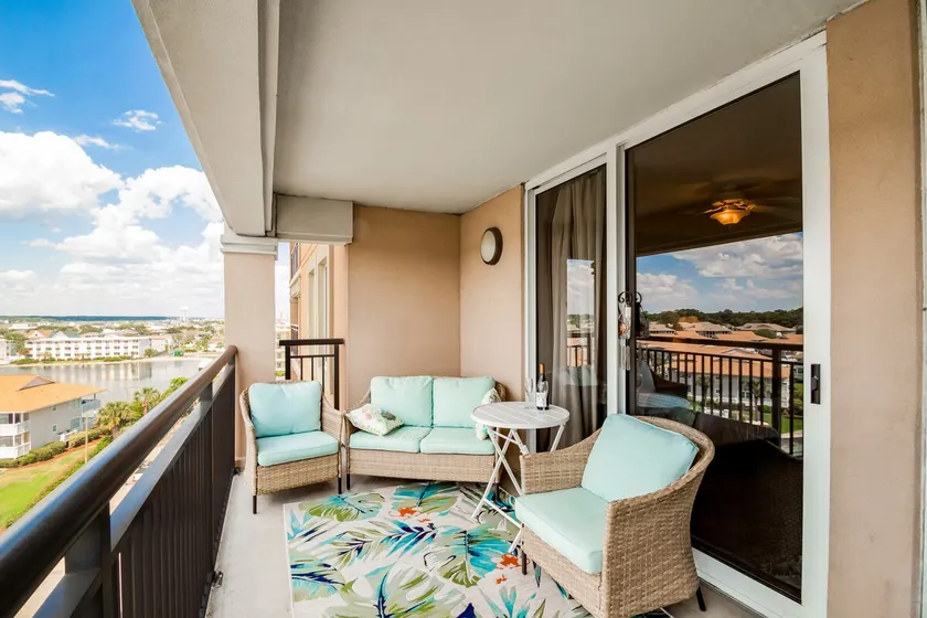 3BR- 6th floor- Lake & Golf View condo|Short walk to beach| Resort Access| - Image 1