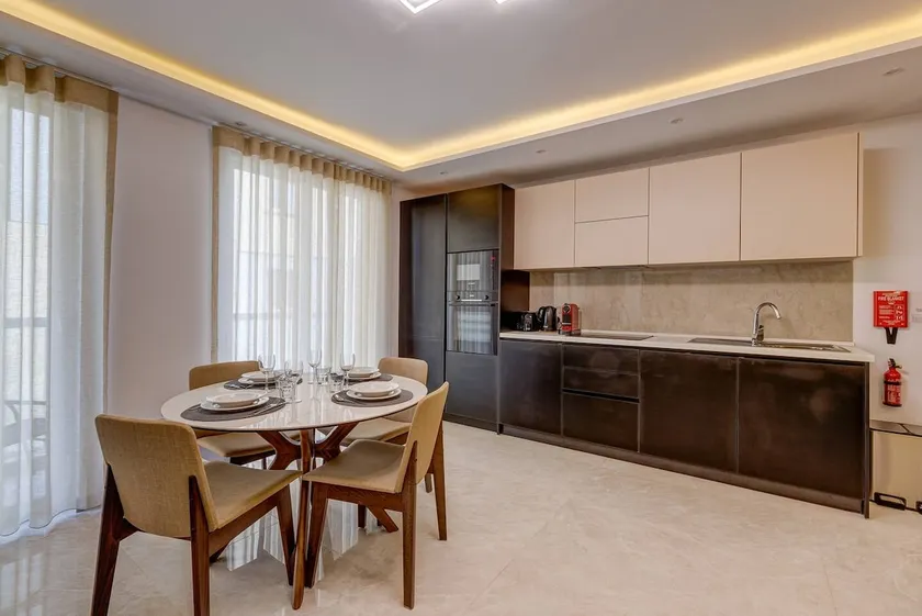 Minerva Suite fl 6 Bugibba city escape by Homely - Image 1