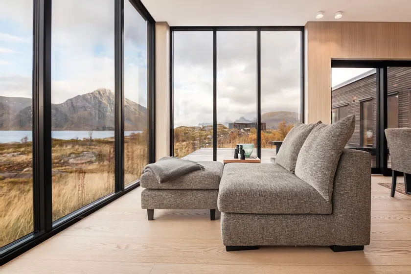Lyngvær Signature Lodge - Jacuzzi & Sauna - No 27 - Image 1