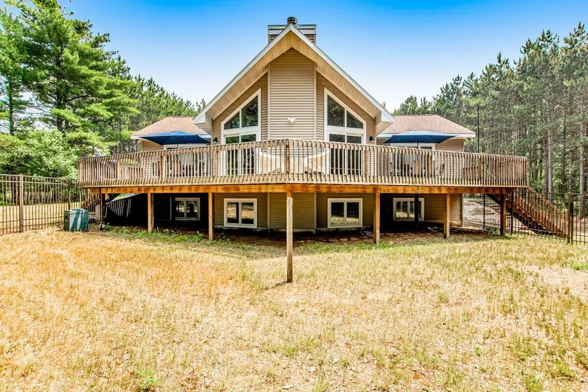 Secluded Lake Escape with Game Room & Local Fun - Image 1