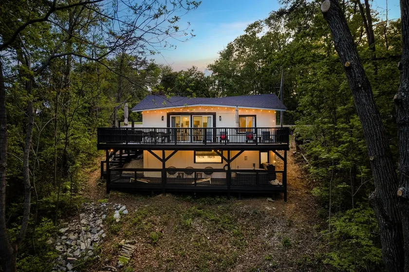 Lake-view! Hot Tub! Fire Pit. Grill. Game Room. King bed. - Image 1