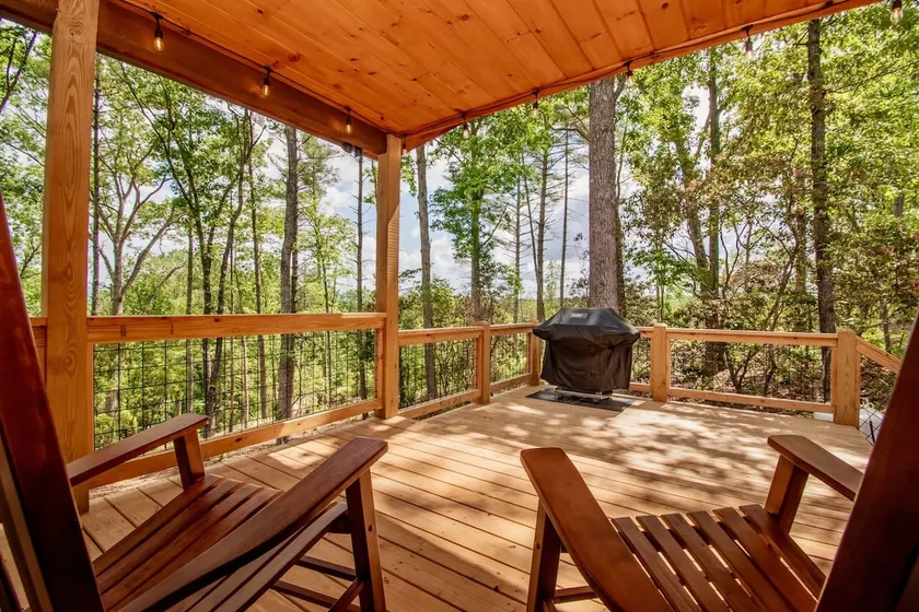 Mountain Views NC Cabin w/ Hot Tub & Pet-Friendly - Image 1