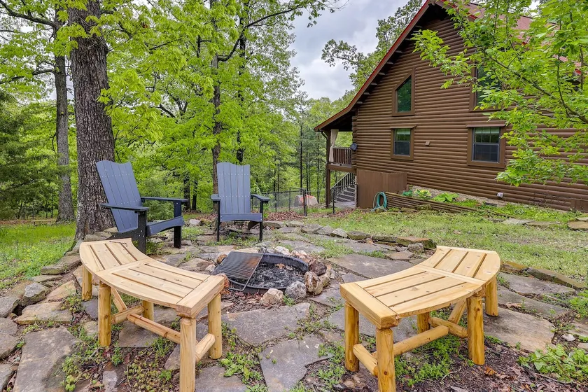 Beaver Lake Vacation Rental w/ Private Hot Tub! - Image 1