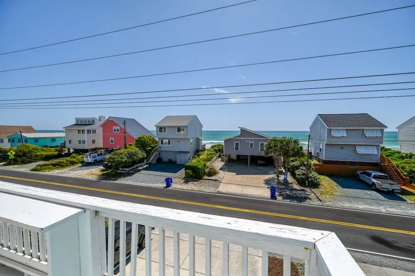Cast-A-Waves - Ocean View Home with Pool and Hot Tub - Image 1