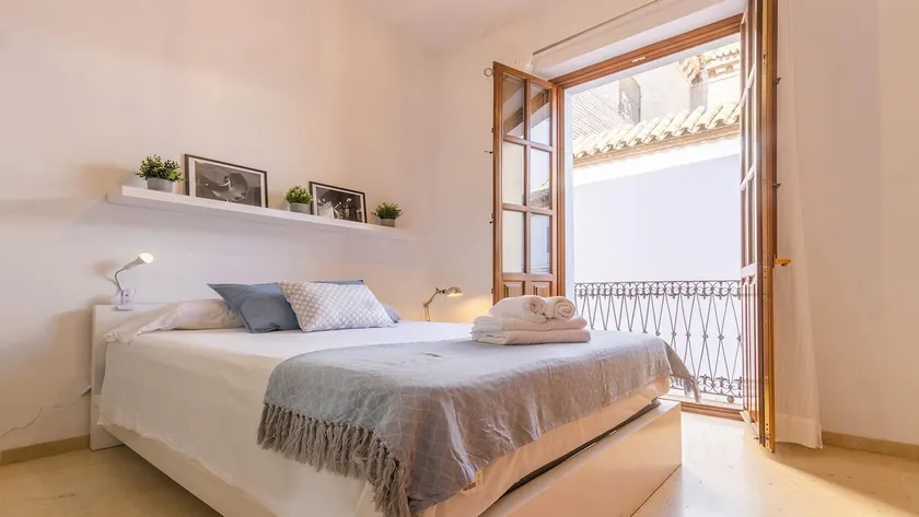 Apartment Anais Center Seville - Image 1