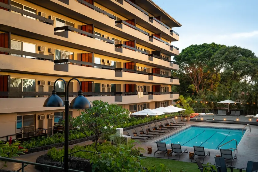 Standard One King at Pacific 19 Kona - Image 1