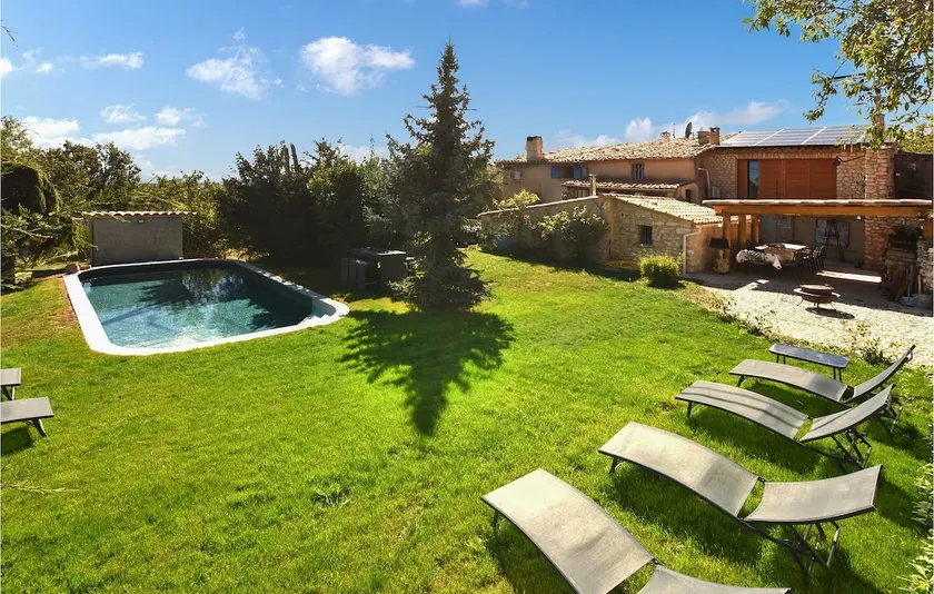 Beautiful Home In Sault With Private Swimming Pool Can Be Inside Or Outside - Image 1