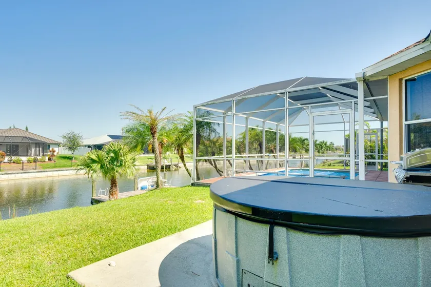 Near Sand & Sun, Cape Coral Home w/ Private Pool - Image 1