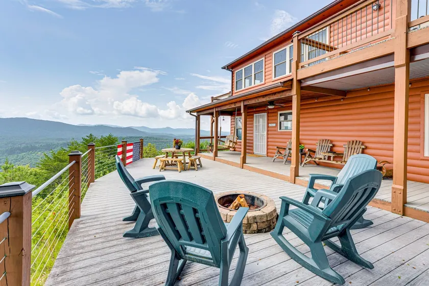 Mtn-View Cabin: Deck & Pets Welcome in Murphy - Image 1