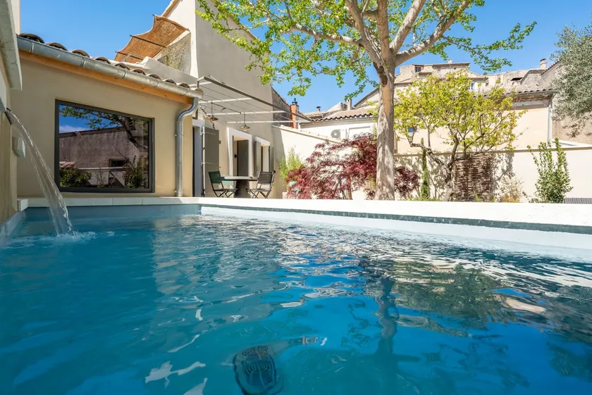 La Fontaine aux Fées-Casa-Premium-Baño privado-Vista al Jardín - Image 1