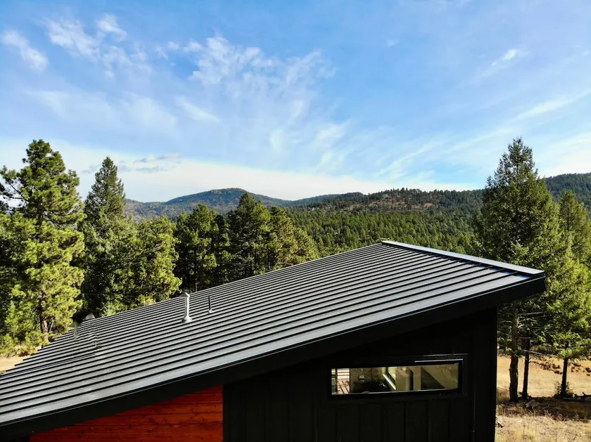 Pinebox at Evergreen-35Acres-Trails-Hot Tub-Creek - Image 1