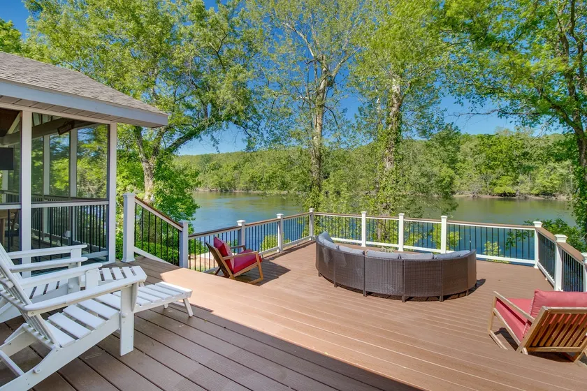 Fire Pit & Grill: Riverfront Home in Arkansas! - Image 1