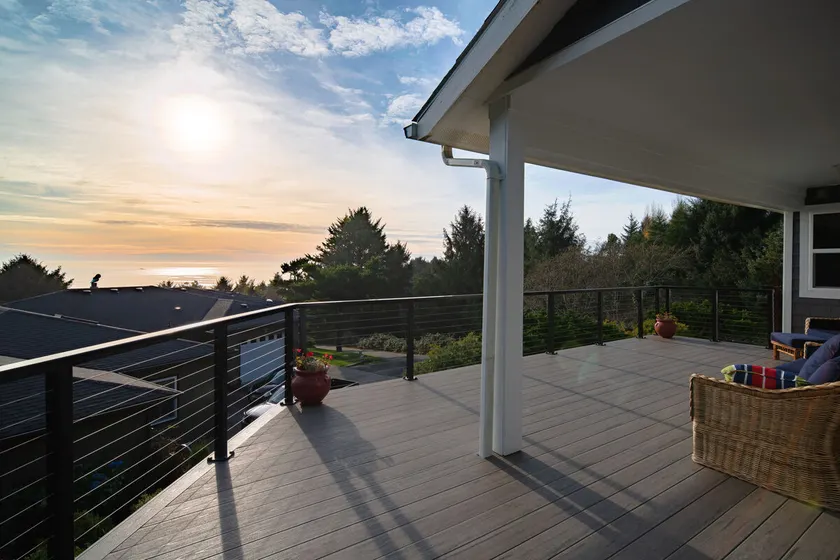Cannon Beach Escape, Ocean Views, Dog Friendly - Image 1