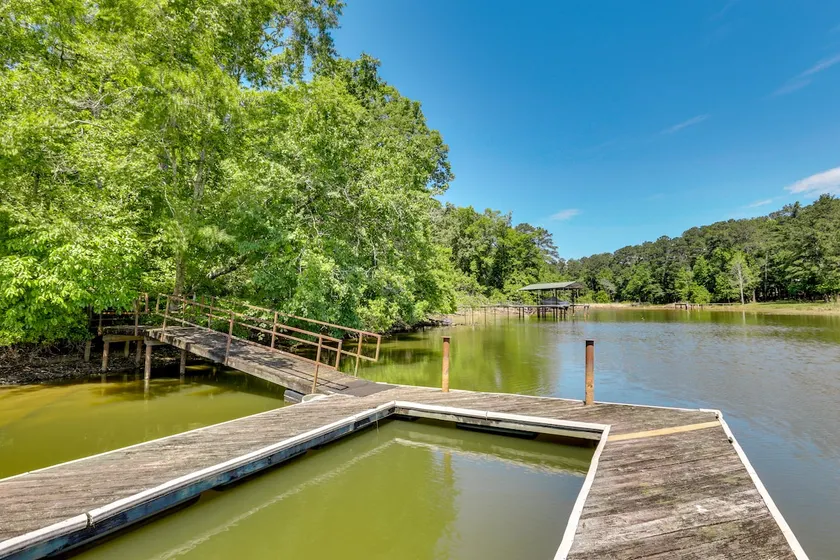 Charming Abbeville Home w/ Private Boat Dock! - Image 1