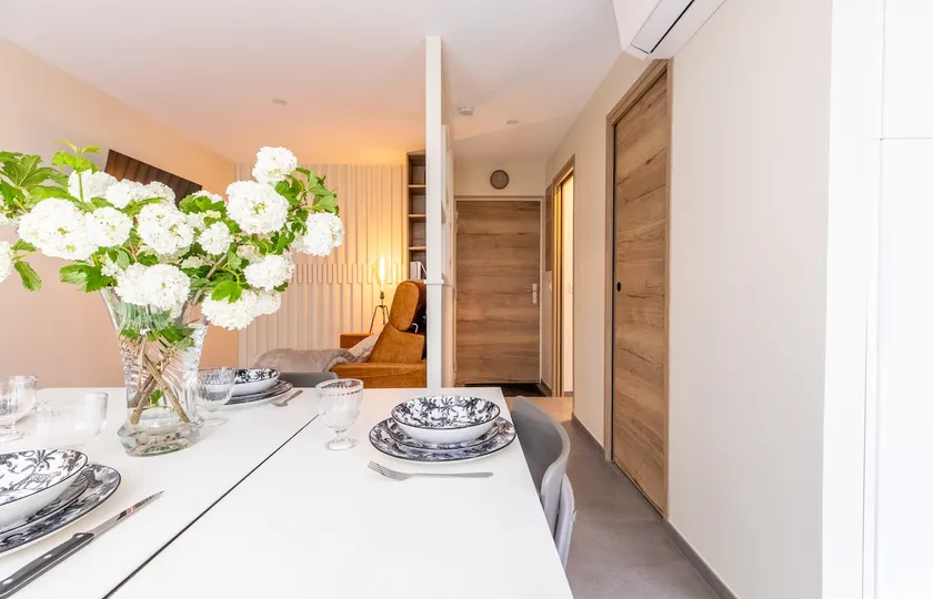 At Home Apartment F2 Place Jaude - Image 1