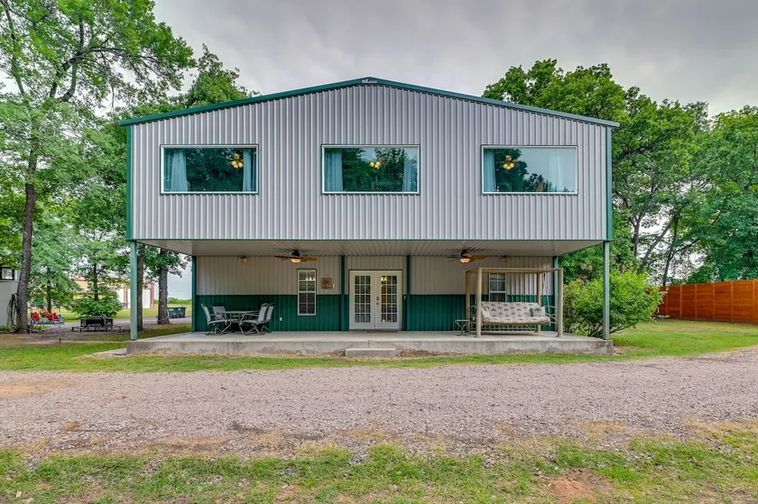 Spacious Lake Texoma Vacation Rental w/ Game Room! - Image 1