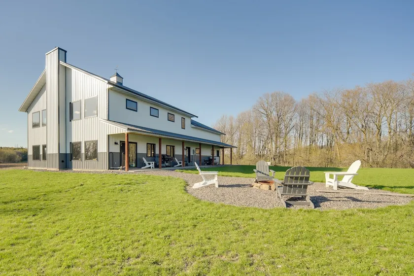 Large Home w/ Land in Prairie Farm! - Image 1