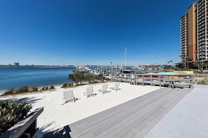 South Harbour 12E - Image 1