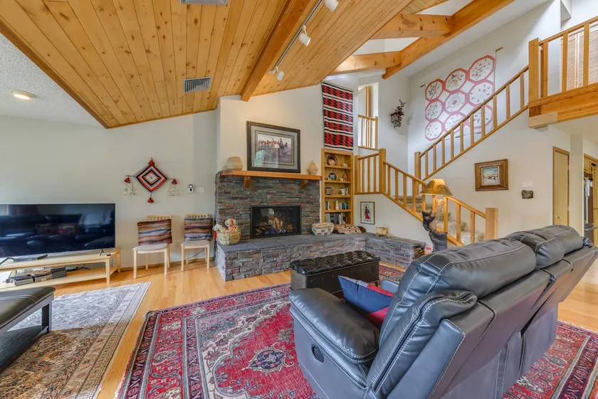 Cloudcroft Mtn Home w/ Patio, Walk to Golf Course! - Image 1